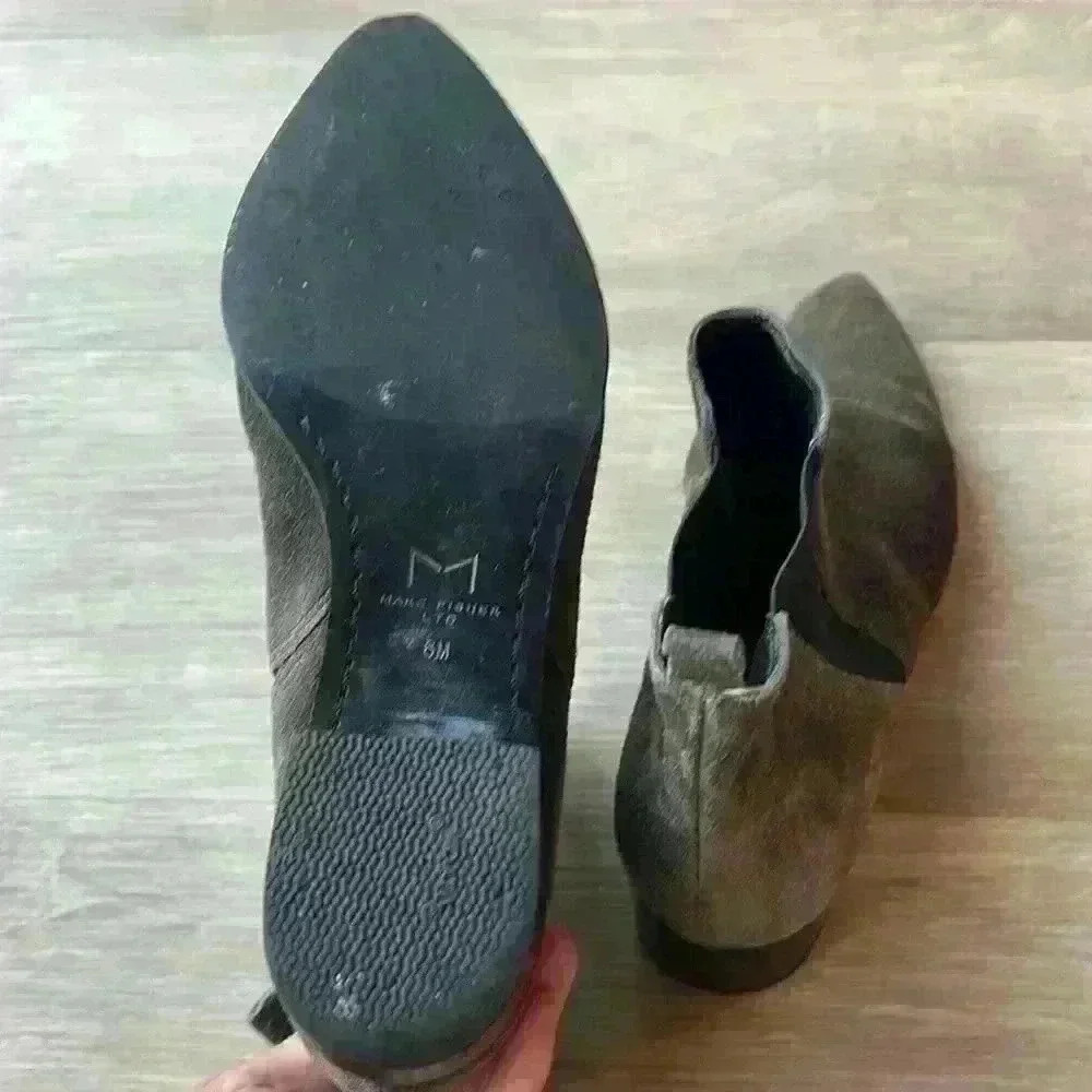Marc Fisher Gray brown suede Chelsea heeled bootie size 6 - Picture 7 of 13